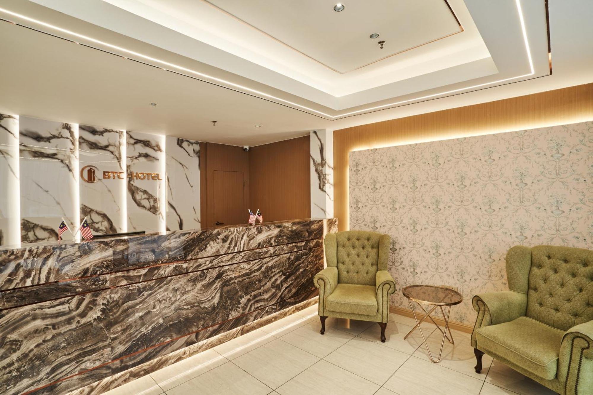 Btc Hotel Malacca Exterior photo